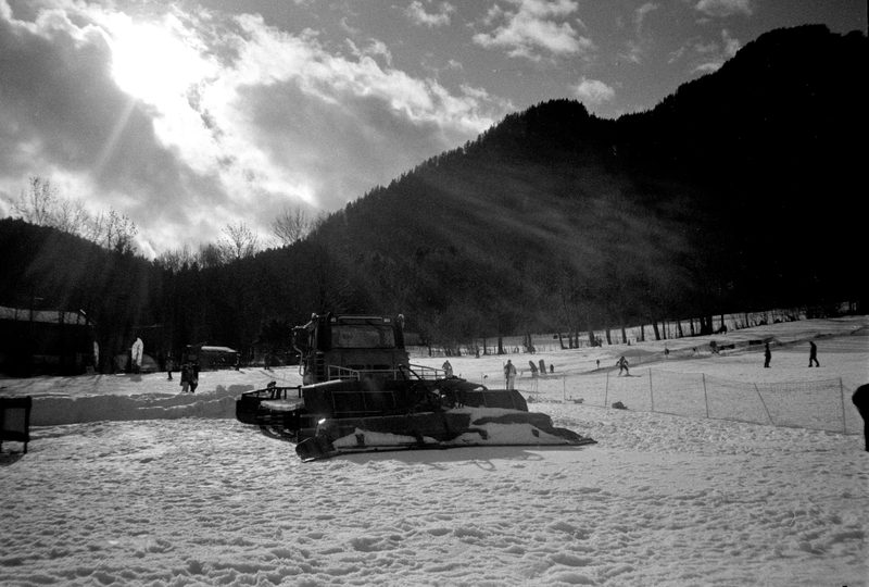 snow bulldozer